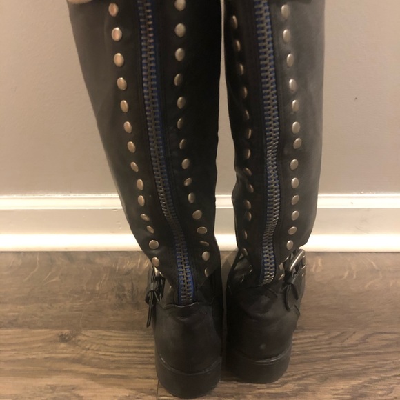Tall Black Riding Boots - Picture 4 of 4